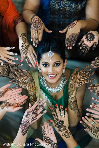 Mehendi wedding wear for women 