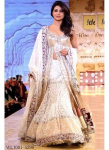 Lehenga colour for indian skin colour, lehenga colour for dark skin women, lehenga colour for olive skin tone, lehenga colour for dark complexion women