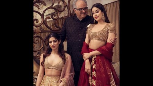 Boney Kapoor with adorable daughters- Janhvi & Khusi at Isha's Bash