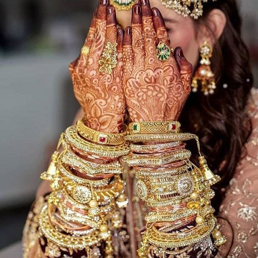 wedding bangles trends, indian bangle stack, bangle ideas for wedding