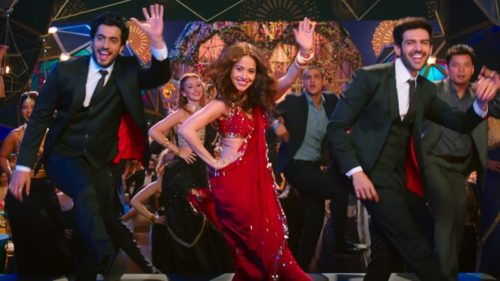grooms sangeet style,
