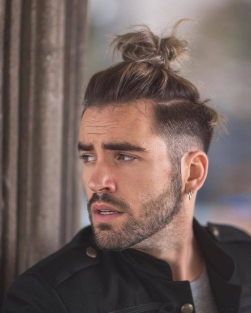 bun hairstyle for men