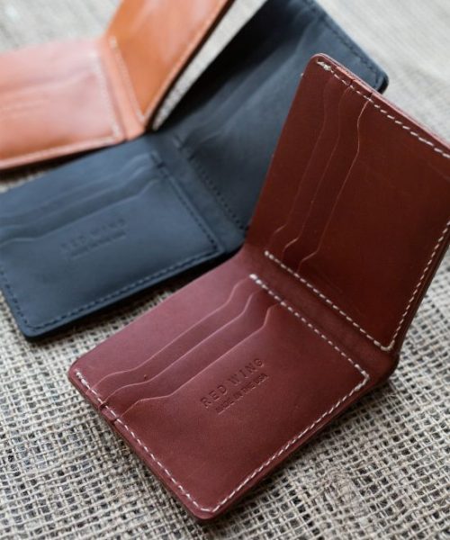 classic bifold wallet for men