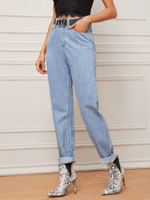 belt with mom jeans