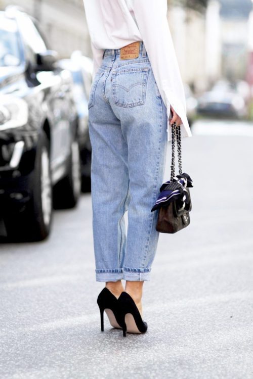 mom jeans and heels