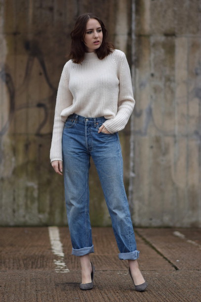 mom jeans with sweater