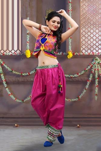 crop top with dhoti pants for Navratri