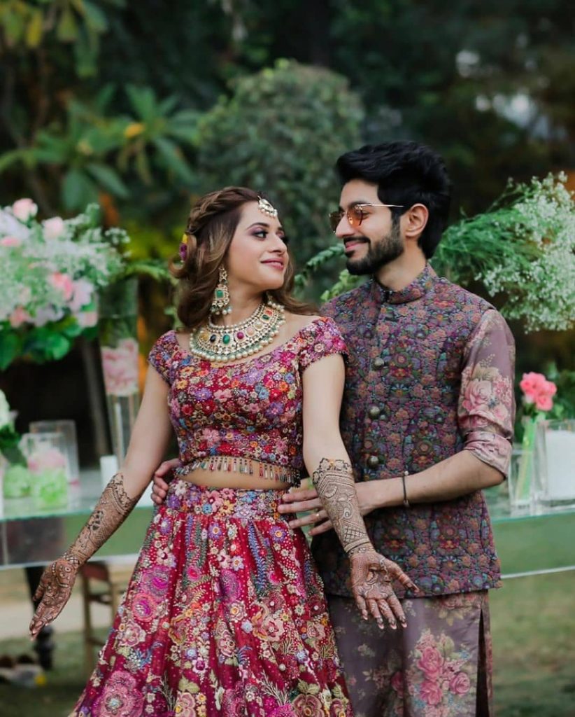 Floral men's mehendi outfits