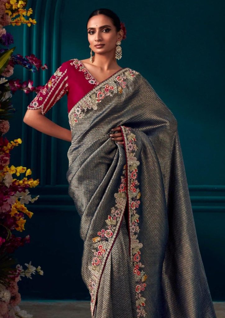 Modern Concept Sarees for Festive Look