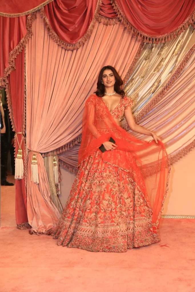 Palak Tiwari’s Lehenga Choli Look for Ambanis Sangeet