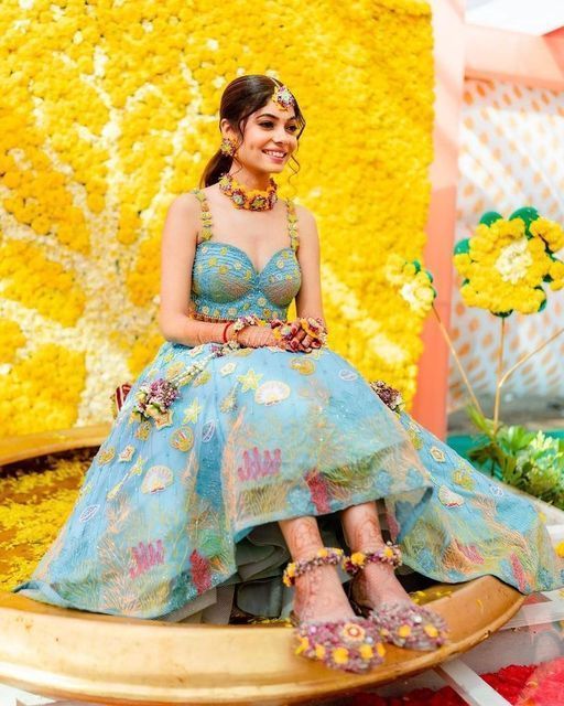 Haldi Outfits for Bride, Bridesmaids, Guests - Trends